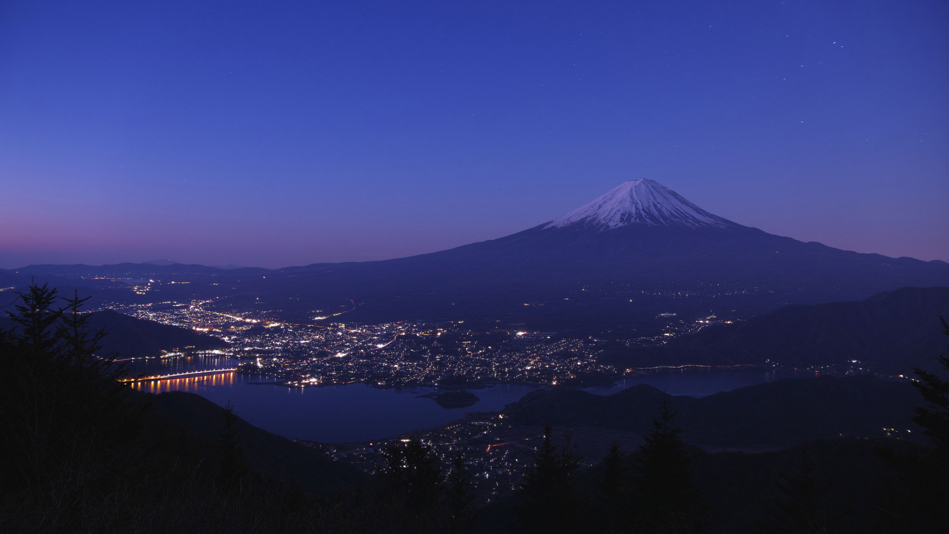 富士山 夜晚 天空 风景桌面壁纸 彼岸壁纸手机版
