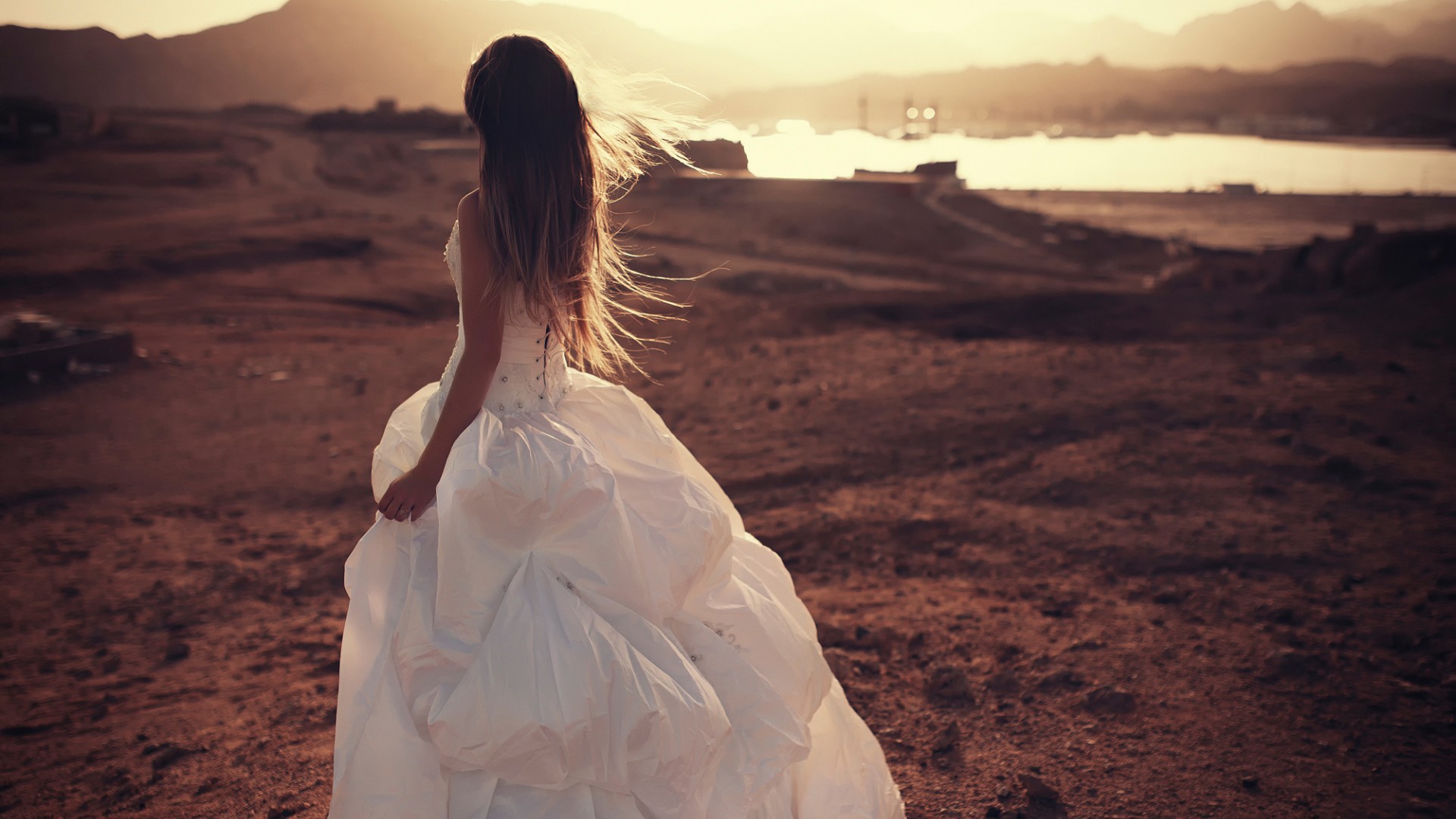 女孩,长发,白色婚纱,新娘礼服,背影,唯美壁纸