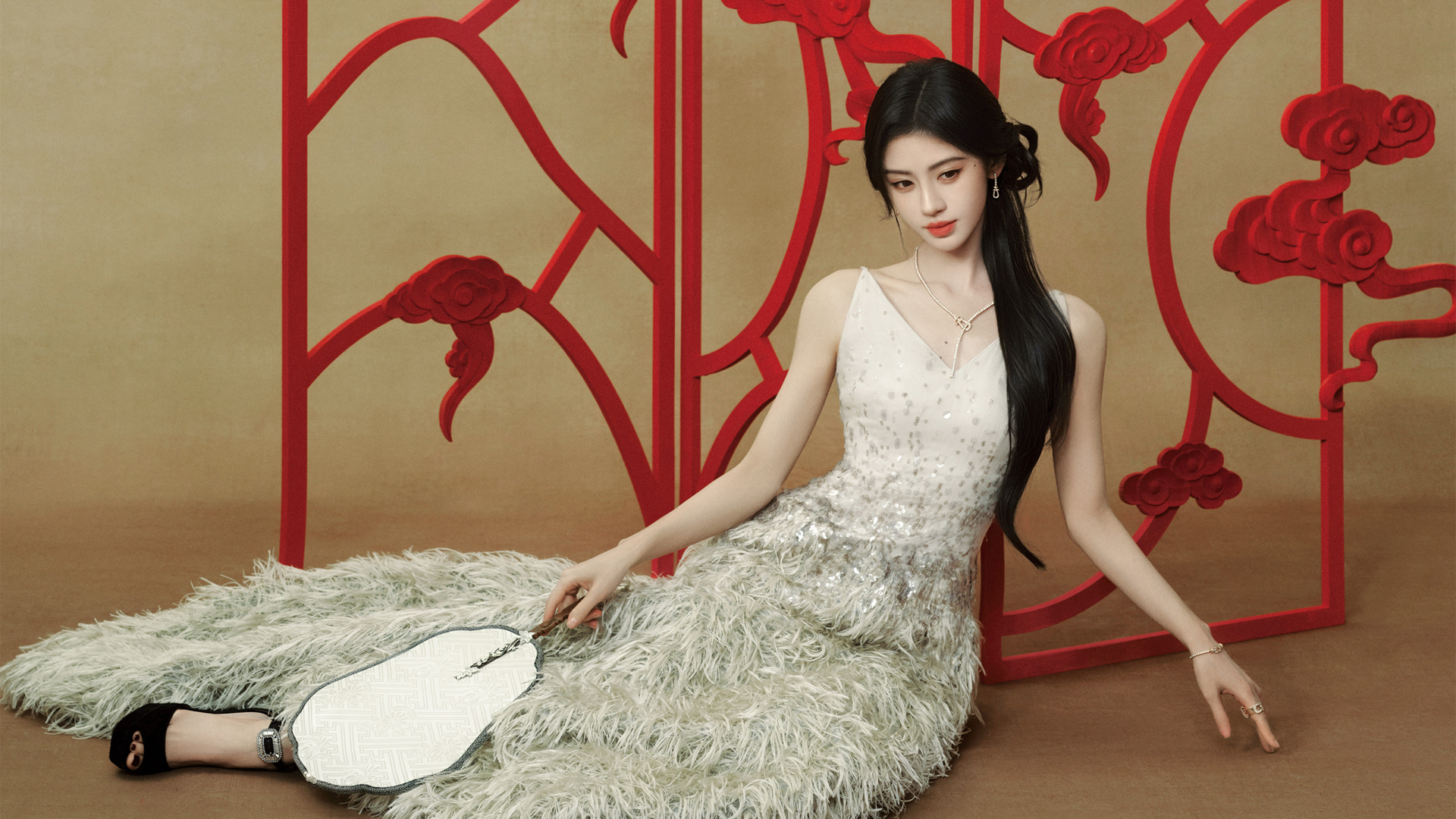 ��溵t����� ���� ��Ů�����ֽ