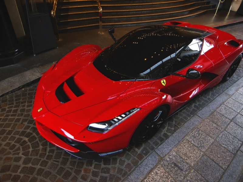 红色的法拉利laferrari，超级跑车，法拉利壁纸
