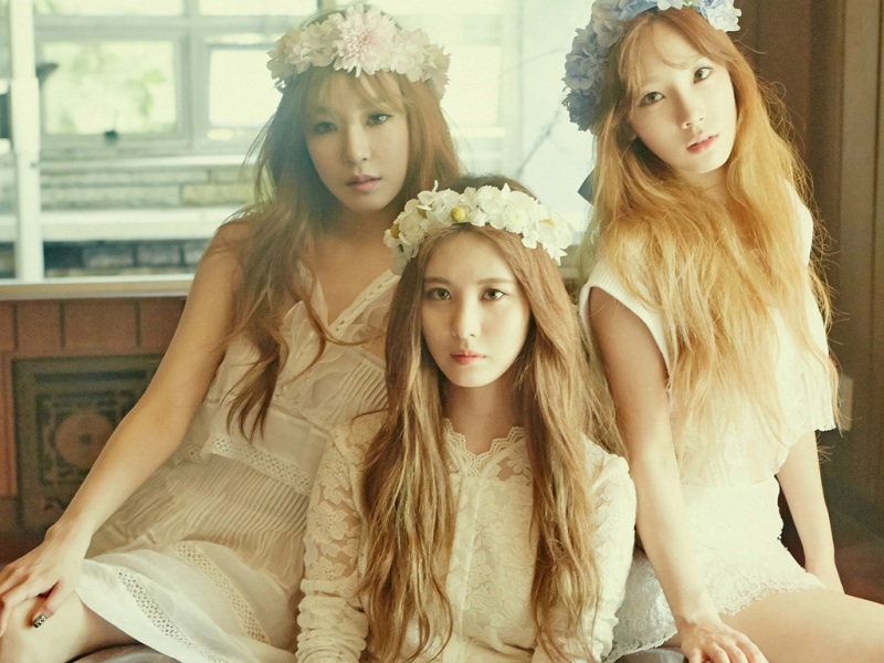 TaeTiSeo̩ӢͣŮʱд棬Ůֽ